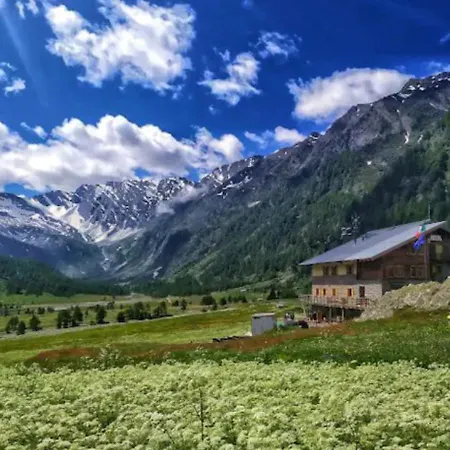 Medieval Hamlet Malpertus Bed & Breakfast Bobbio Pellice