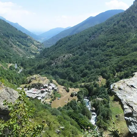 Medieval Hamlet Malpertus B&B Bobbio Pellice
