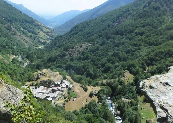 Medieval Hamlet Malpertus Bed and breakfast Bobbio Pellice